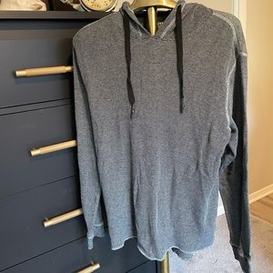 Light weight long sleeve hooded shirt